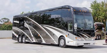 2021 Emerald #M5375 exterior entry side front view of coach in lot