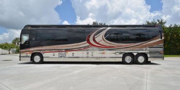 2017 Emerald #M5378 exterior driver side view of motorcoach on the lot