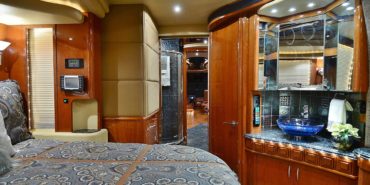 2007 Liberty Coach #M5388 motorcoach interior front look view in bedroom