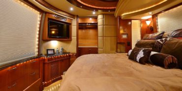 2008 Liberty Coach #M7199 motorcoach interior view of bedroom