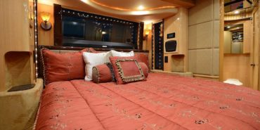 2008 Liberty Coach #M5369 Bedroom King Bed