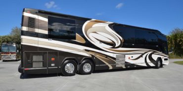 2008 Liberty Coach M5369 Exterior Right SIde Rear in Lot